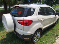 Diamond White Ford Ecosport Titanium 1.5 Petrol MT