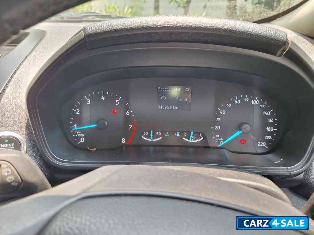 Diamond White Ford Ecosport Titanium 1.5 Petrol MT