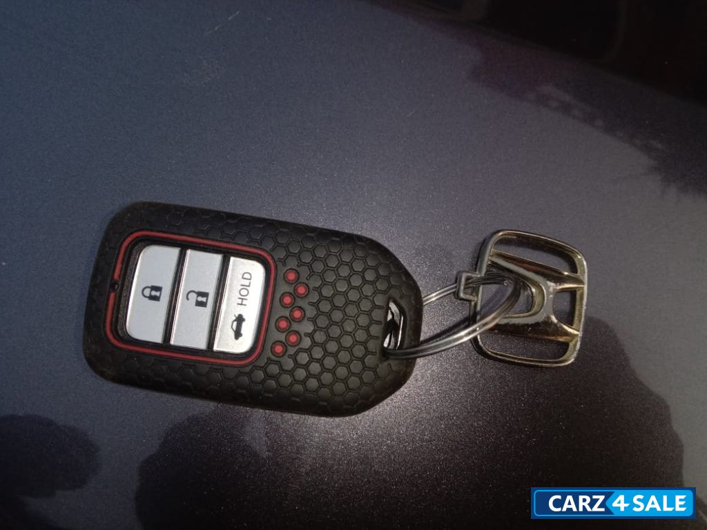 Grey Honda Amaze Vx cvt ivtec automatic