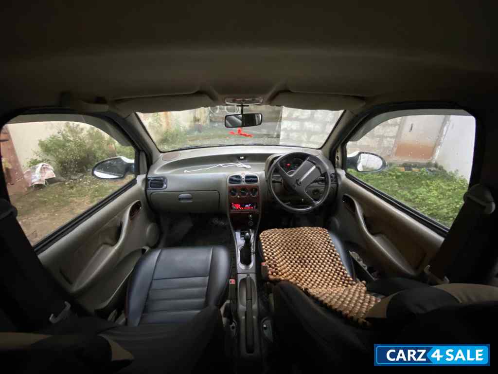 P White Tata Indigo INDIGO CS EVX BS4