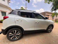 Mahindra XUV300 w8 (o) petrol