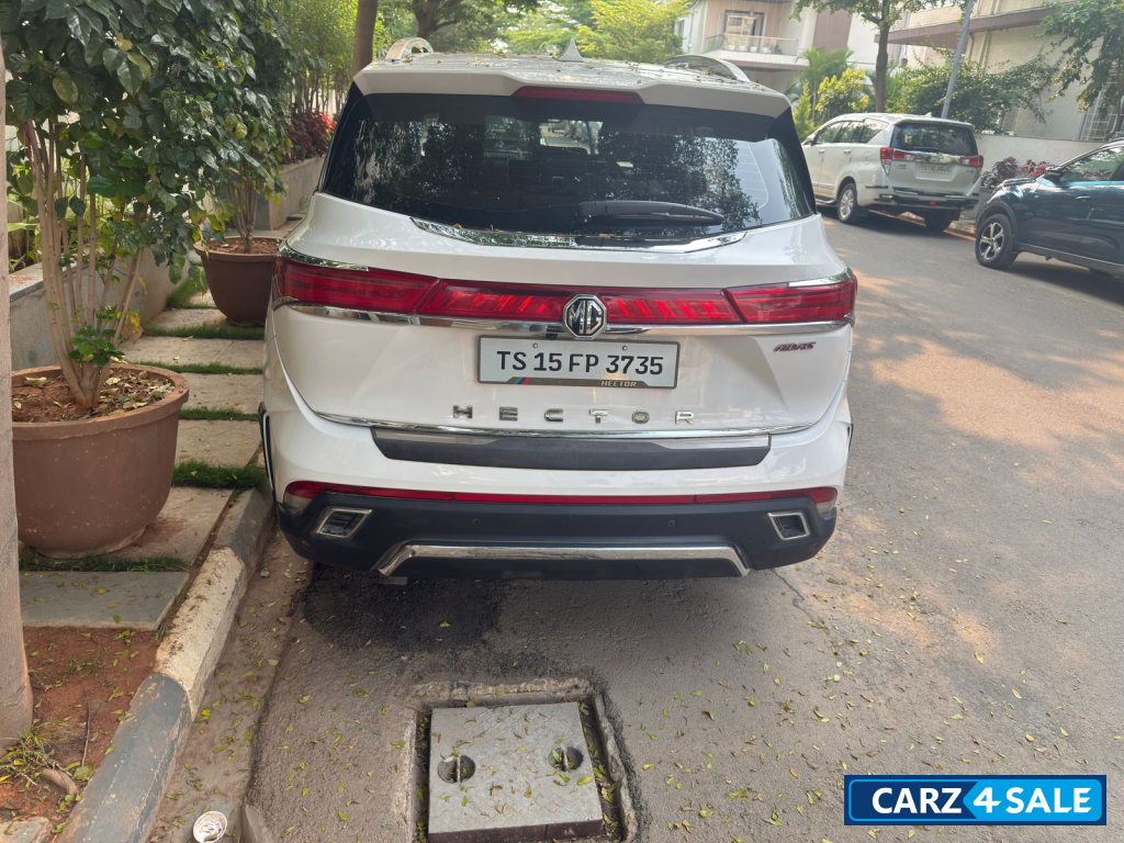 MG Hector Hector Petrol Saavy Pro - Top end Automatic