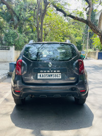 Grey Renault Duster RXS Peteol