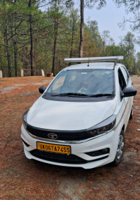 Opal White Tata Tiago Petrol & CNG