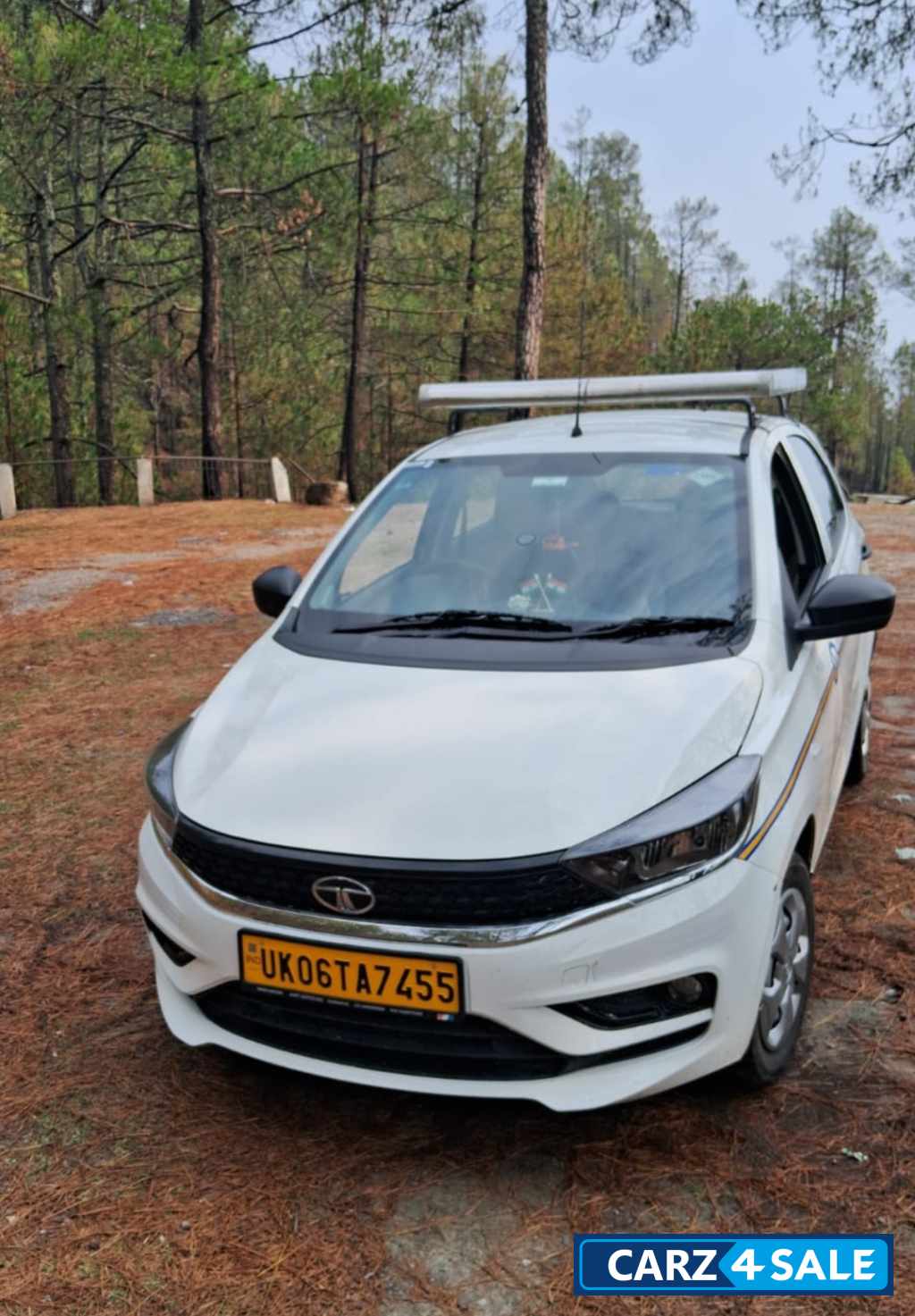 Opal White Tata Tiago Petrol & CNG