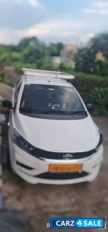 Opal White Tata Tiago Petrol & CNG