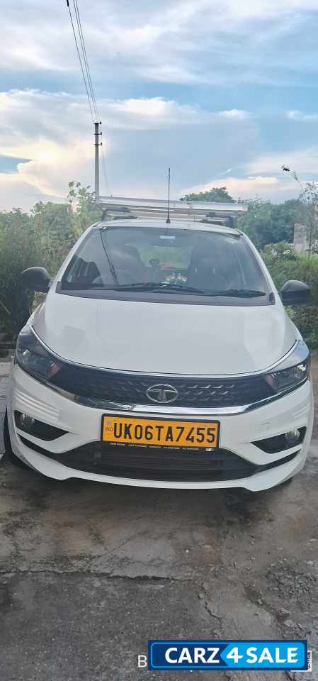 Opal White Tata Tiago Petrol & CNG