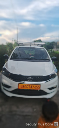 Opal White Tata Tiago Petrol & CNG