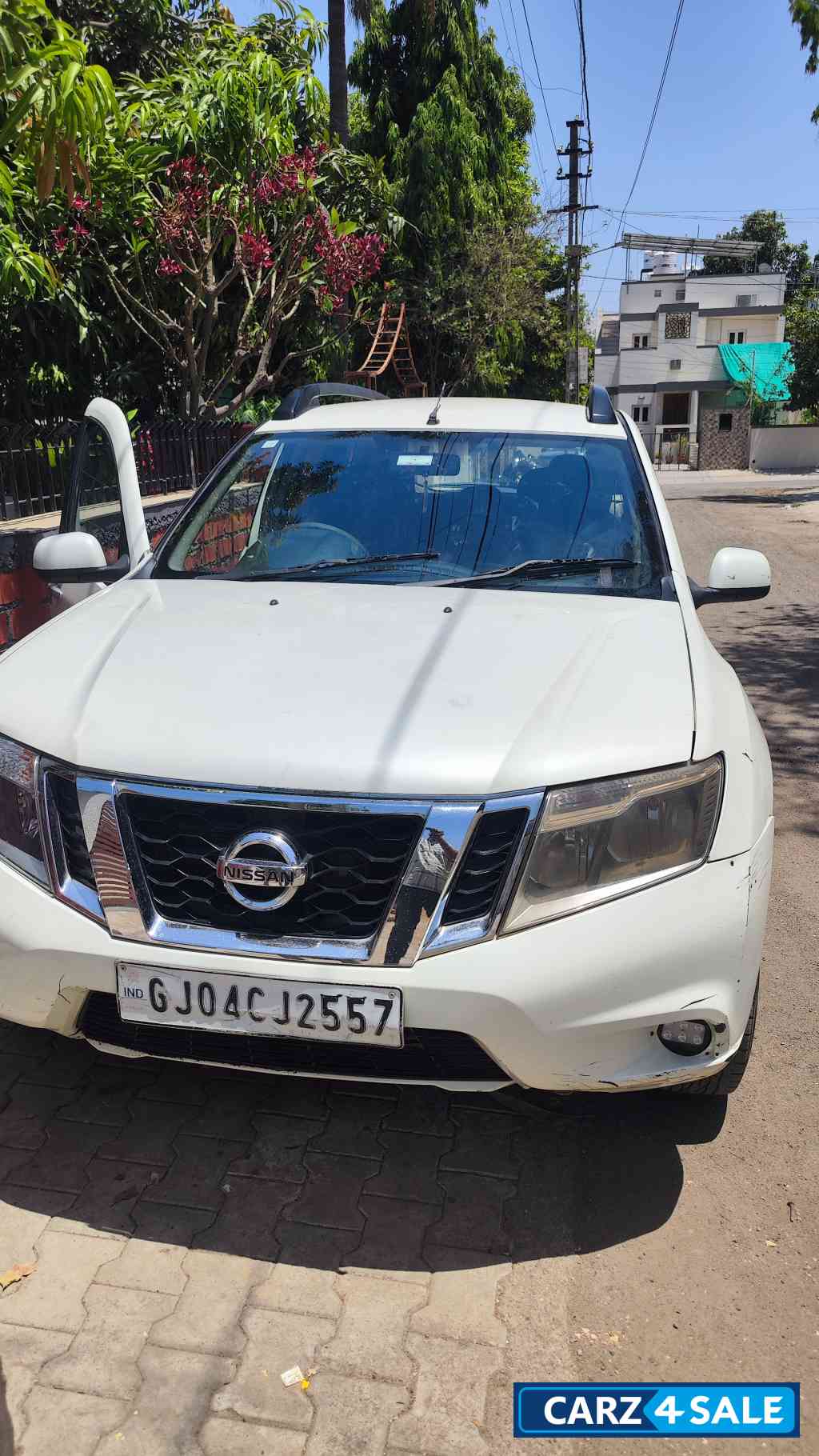 Nissan Terrano DZ XL Plus