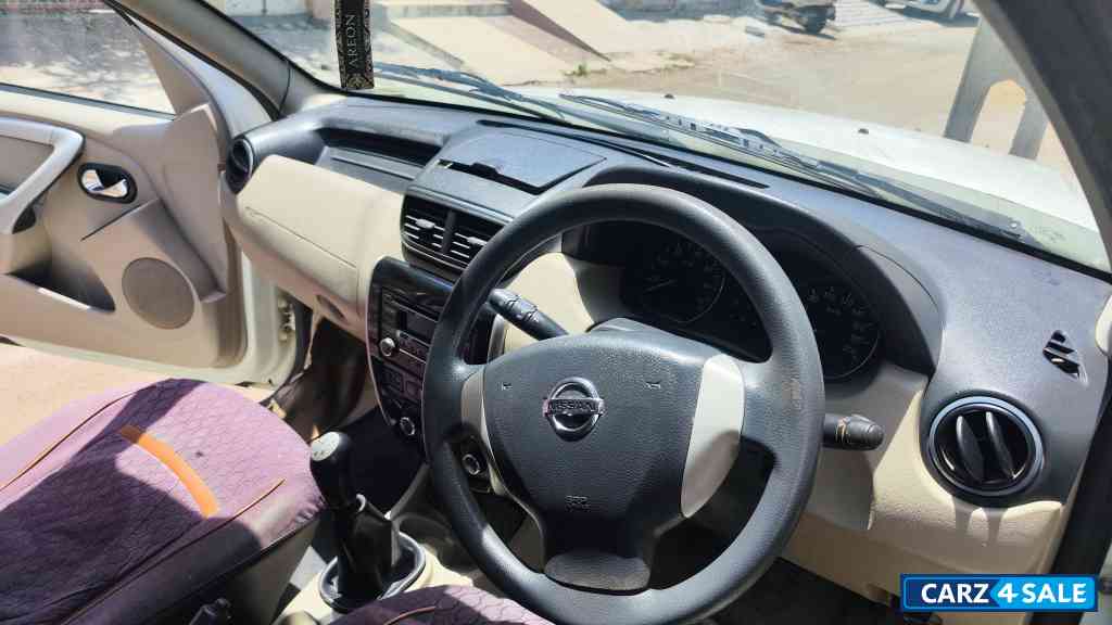 Nissan Terrano DZ XL Plus