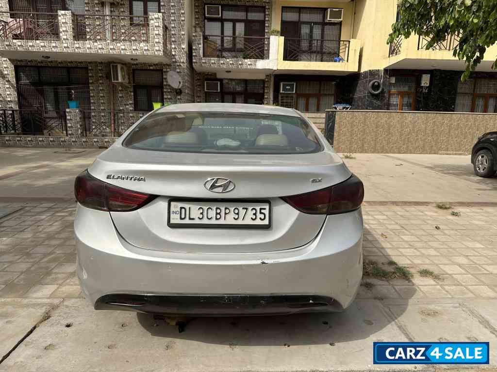 Silver Hyundai  Fludic Elantra