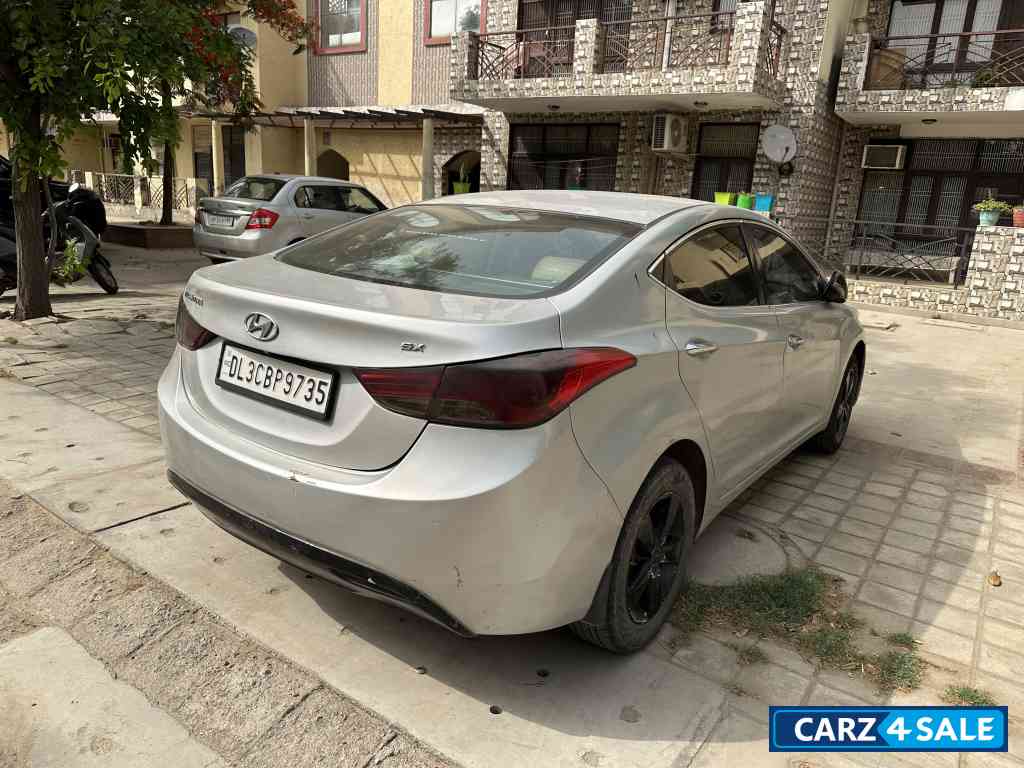 Silver Hyundai  Fludic Elantra