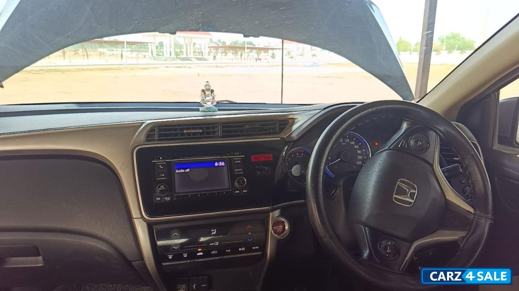 Honda City 1.5 VX MT(IDTECH)BSIV