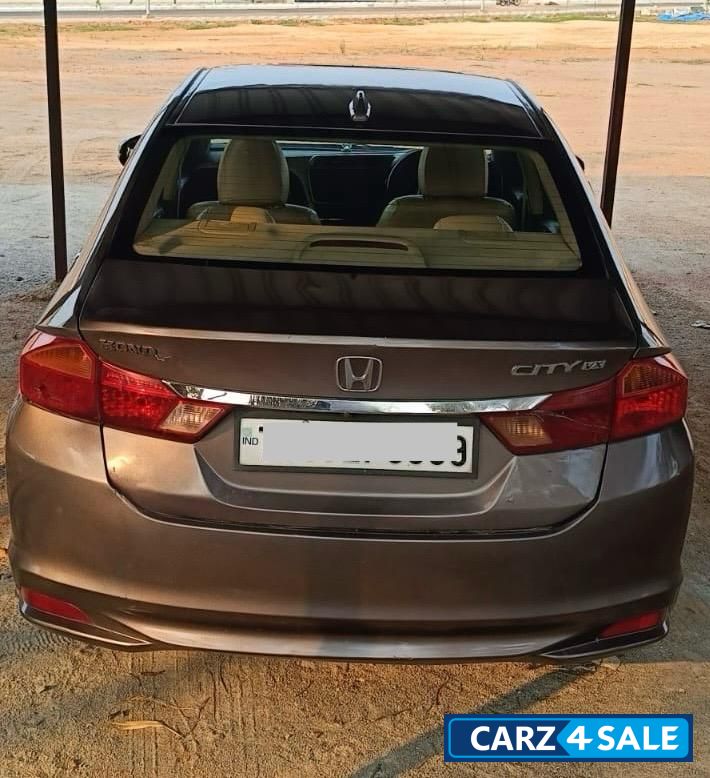 Honda City 1.5 VX MT(IDTECH)BSIV