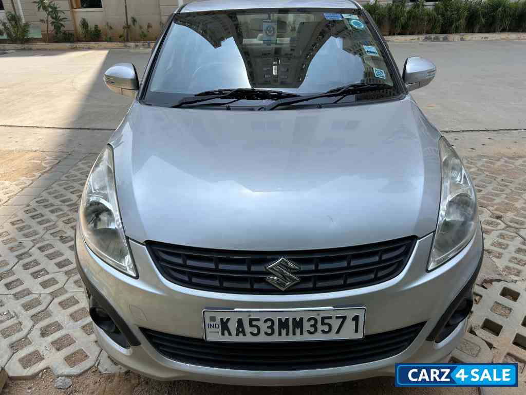 Silky Silver Maruti Suzuki Dzire Zxi