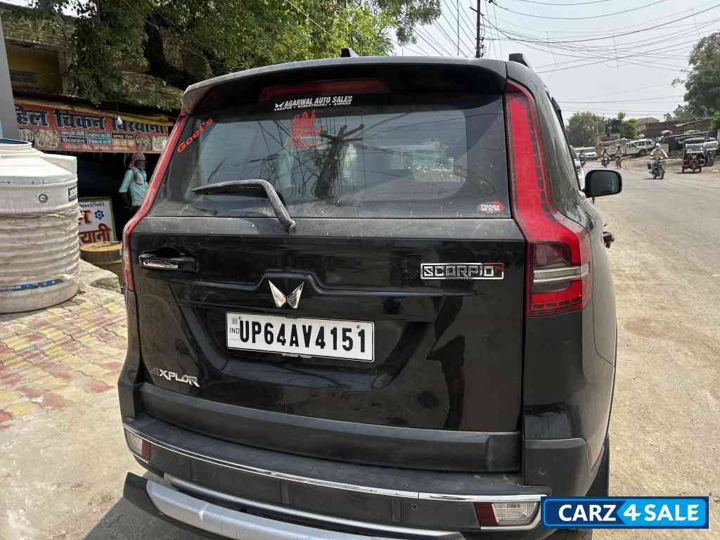 Mahindra  Scorpio n z8L 4WD AT 7str