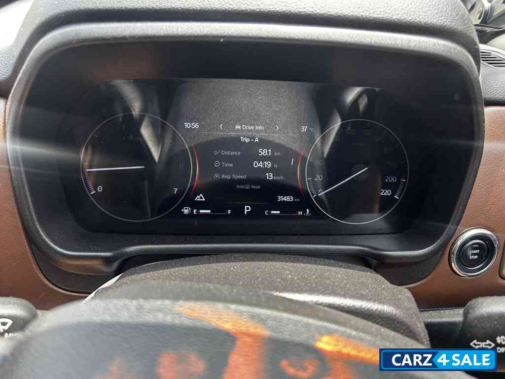 Mahindra  Scorpio n z8L 4WD AT 7str