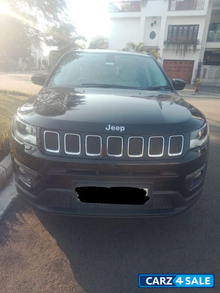 Black Jeep Compass longitude2.0 Black Jeep Compass longitude2.0