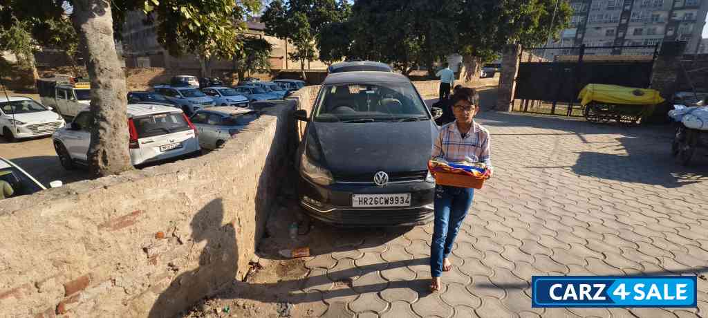 Volkswagen Polo Highline 1.2L petrol