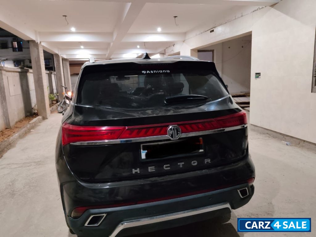 MG Hector Petrol CVT Automatic