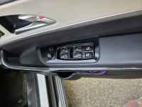 Everest White Mahindra XUV700 AX7 L AT AWD DIESEL