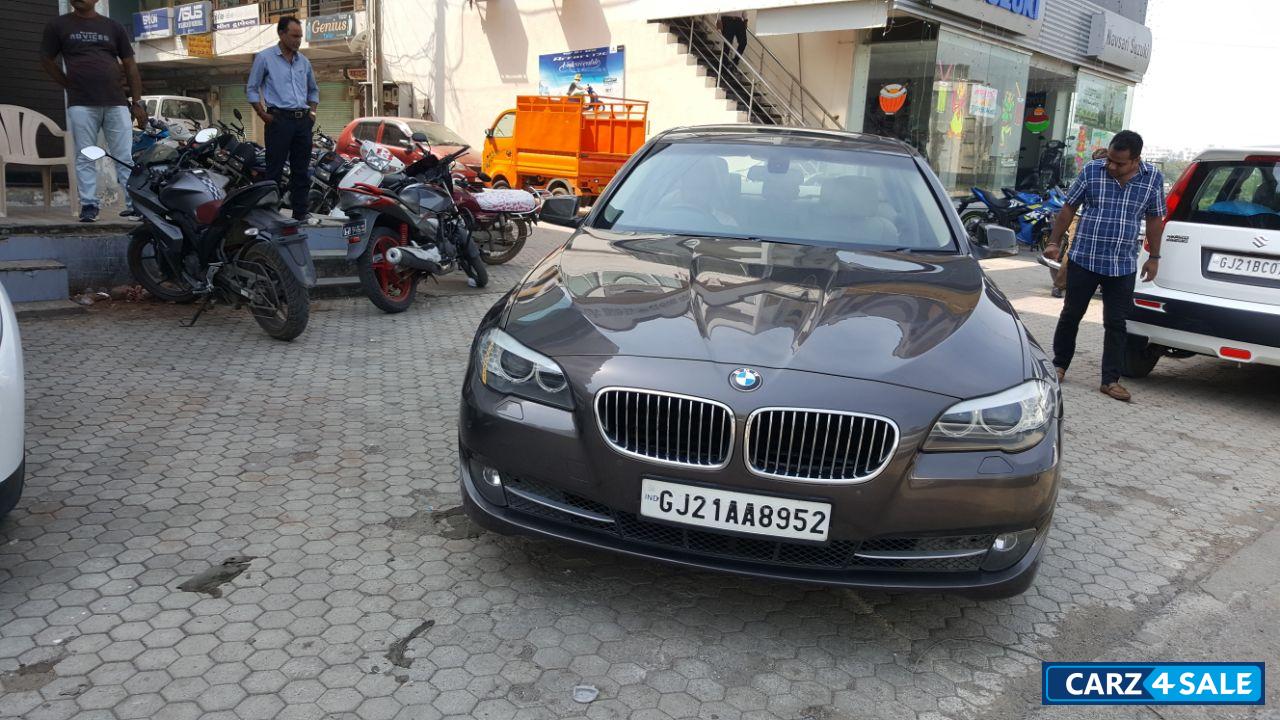 BMW  520
