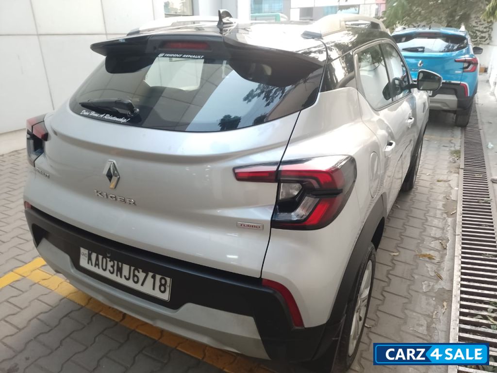 Silver Renault Kiger RXT Turbo - Dual Tone