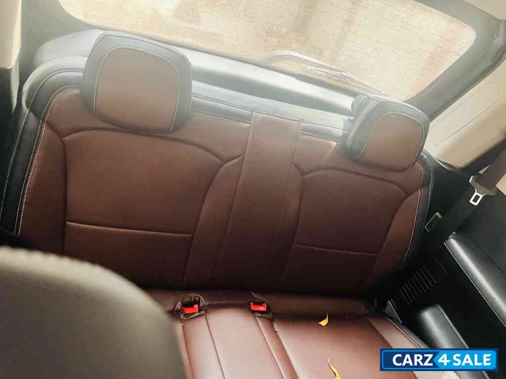 Mahindra Scorpio Scorpio N Z4AT