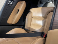 White Volvo XC60 D5 INSCRIPTION