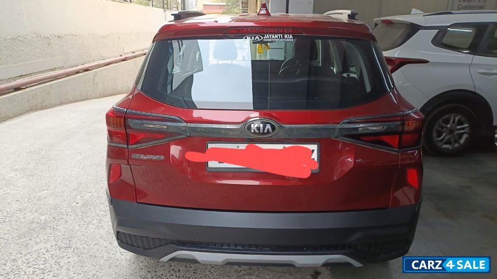 Intense Red Kia Seltos Htk
