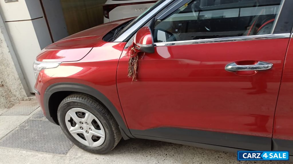 Intense Red Kia Seltos Htk