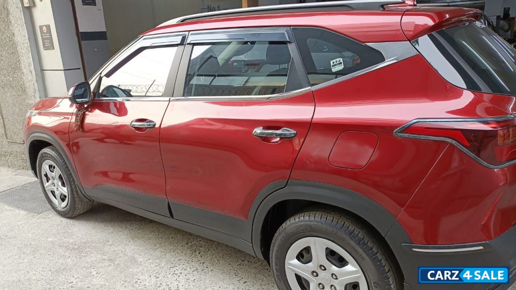 Intense Red Kia Seltos Htk