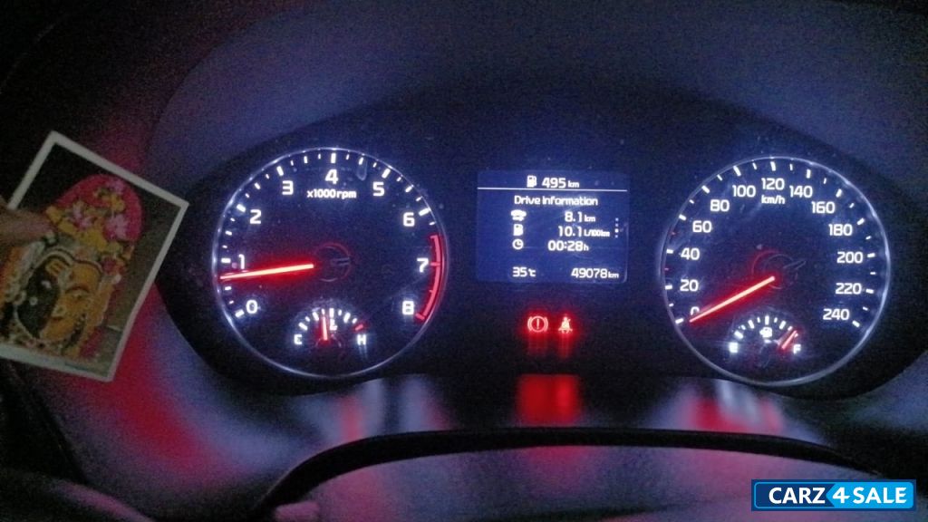 Intense Red Kia Seltos Htk