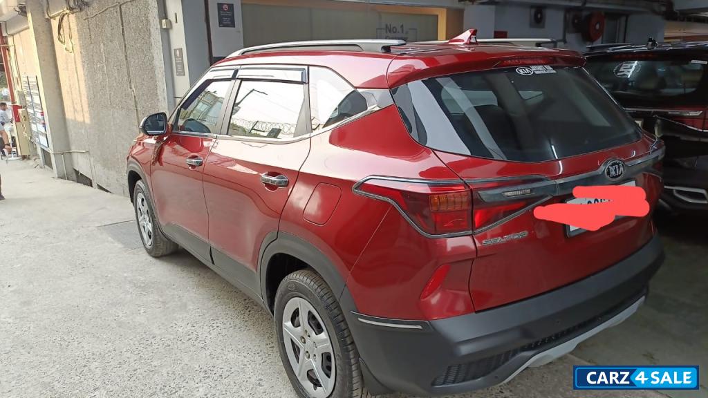Intense Red Kia Seltos Htk