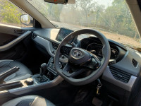 Tata Nexon XMA(S)
