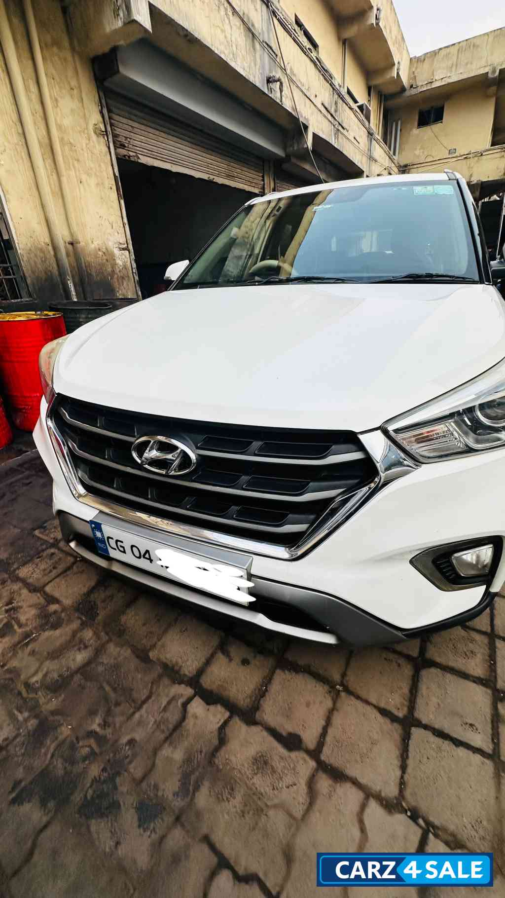 White Hyundai Creta Sx 1.6 Diesel
