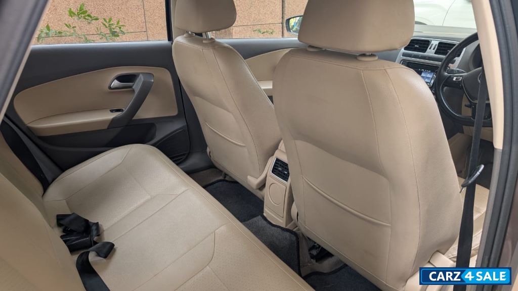 Volkswagen Vento 1.2L TSI Highline Petrol AT