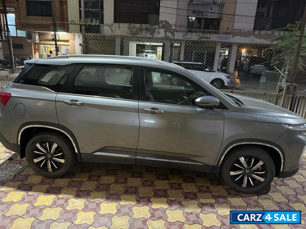 MG Hector Sharp 1.5 petrol