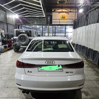 Audi A3 35 TDI Premius Plus + Sunroof