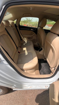 Audi A3 35 TDI Premius Plus + Sunroof