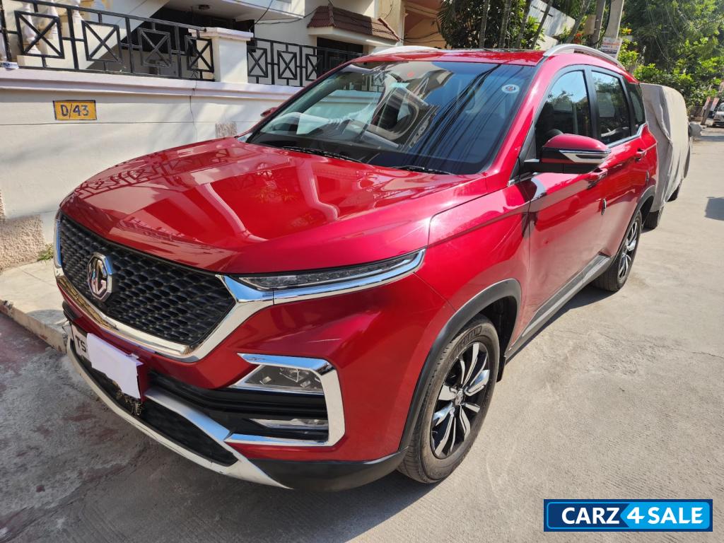 MG Hector Sharp Bs