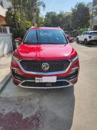 MG Hector Sharp Bs