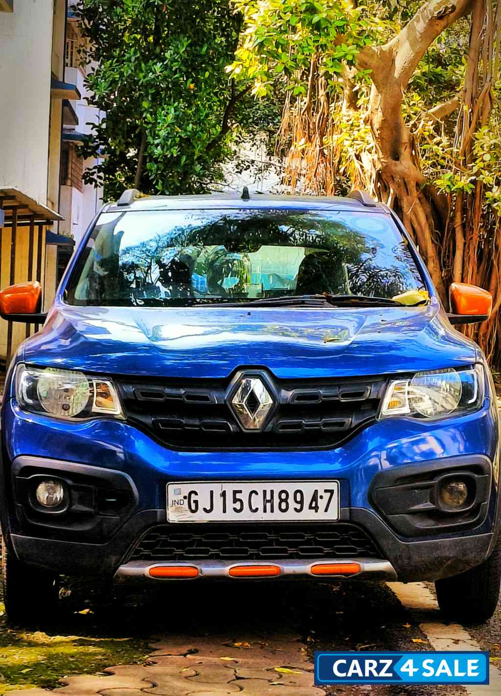 Blue Renault Kwid Climber 1.0