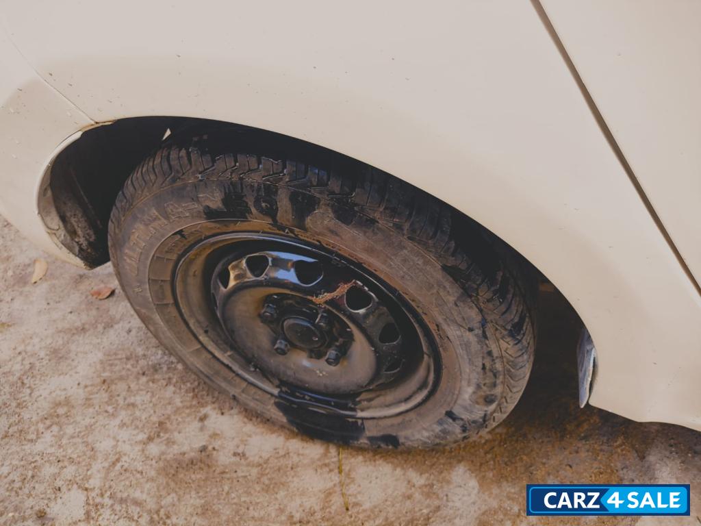 Priston White Tata Tigor Xpres-T EV XM