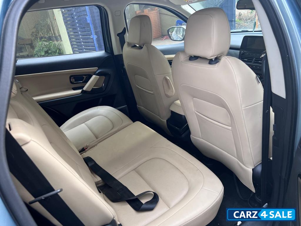 Tata Safari XZ Plus Adventure