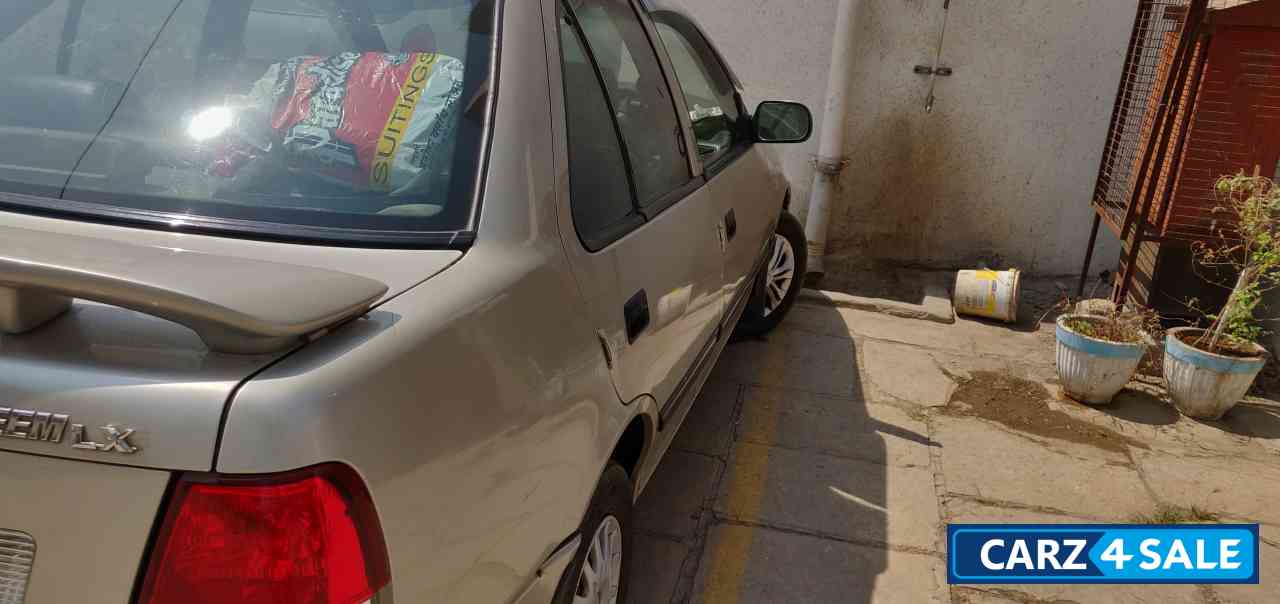 Maruti Suzuki Esteem