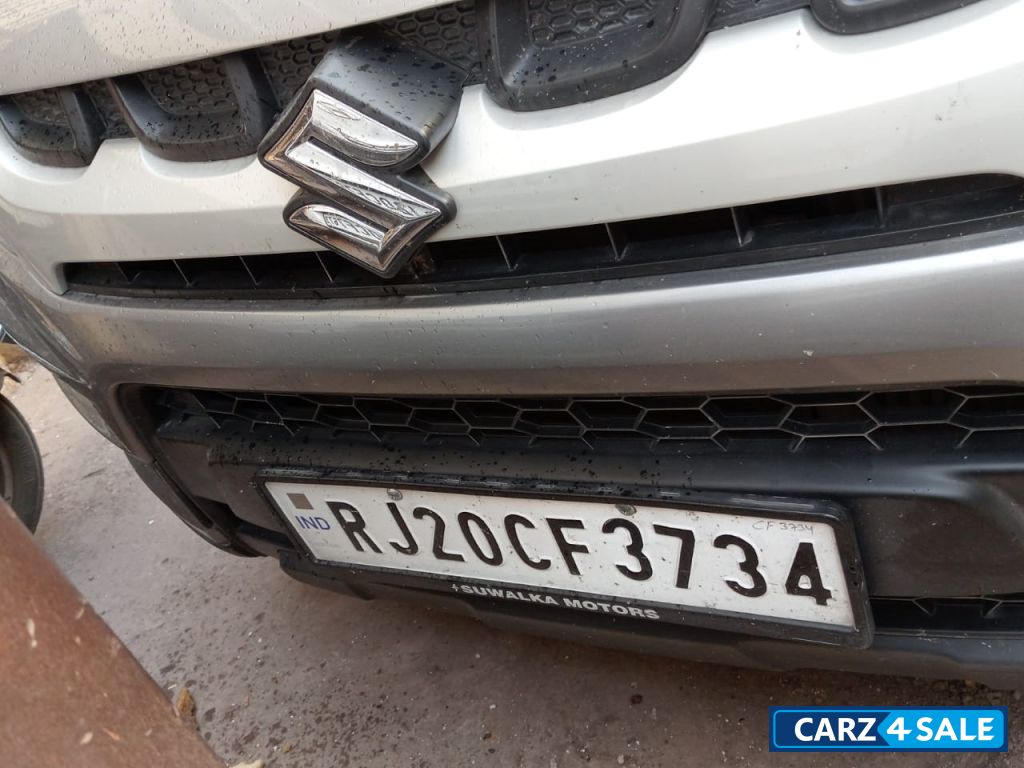 Maruti Suzuki Vitara Brezza VDI Maruti Suzuki Vitara Brezza VDI