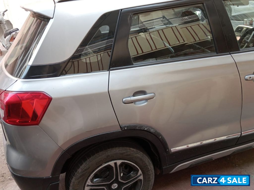Maruti Suzuki Vitara Brezza VDI Maruti Suzuki Vitara Brezza VDI
