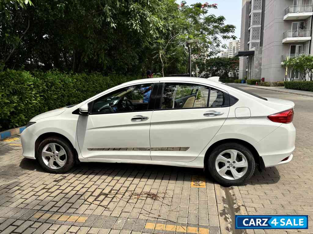 Honda City VX CVT
