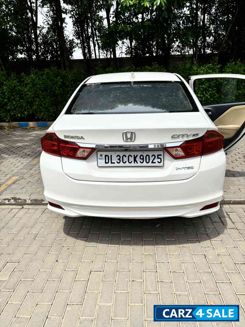 Honda City VX CVT